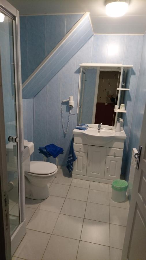 Chambres D'Hotes Le Pont Эглетон Экстерьер фото